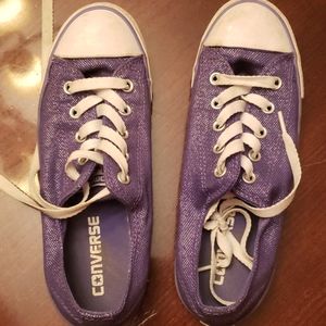 Girls Converse
